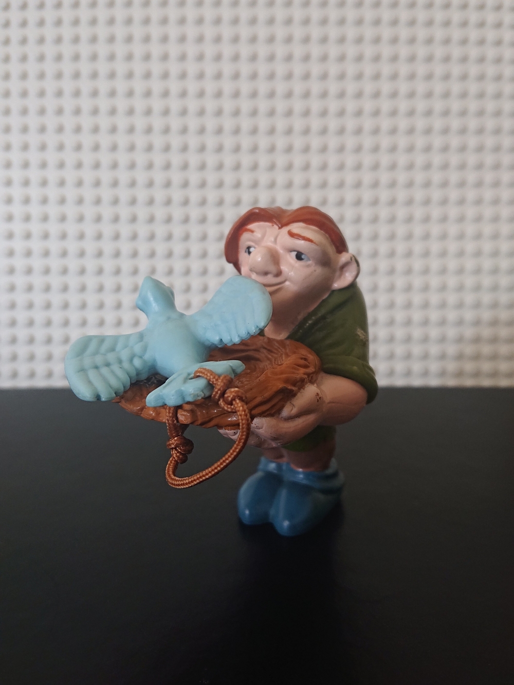 Disney Hunchback Of Notre Dame - Quasimodo w/ Nest Blue Bird 3" PVC Figure